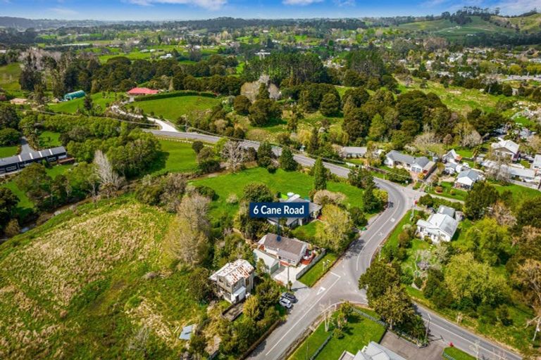 Photo of property in 6 Cane Road, Waimauku, 0812