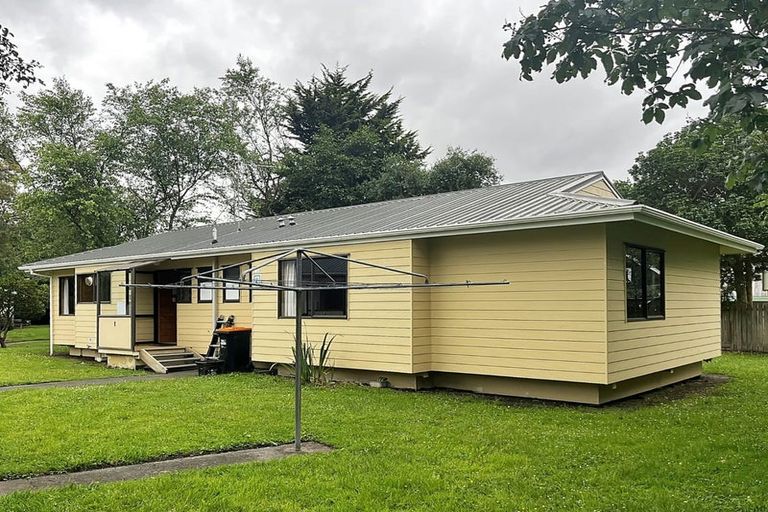 Photo of property in Atawhai Flats, 1 Keiller Place, Fitzherbert, Palmerston North, 4410