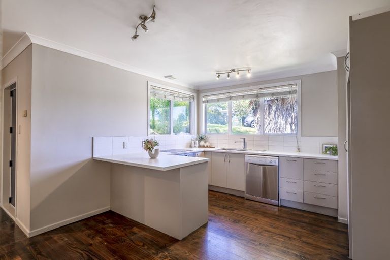 Photo of property in 191a Glengarry Road, Glen Eden, Auckland, 0602