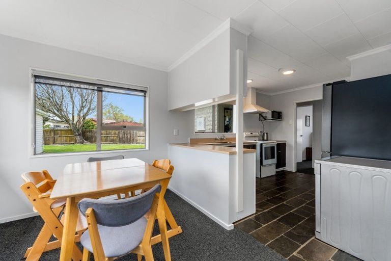 Photo of property in 8 Chelmarsh Place, Highbury, Palmerston North, 4412