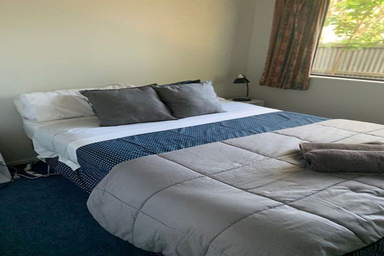 Photo of property in 3 Glenmore Avenue, Casebrook, Christchurch, 8051