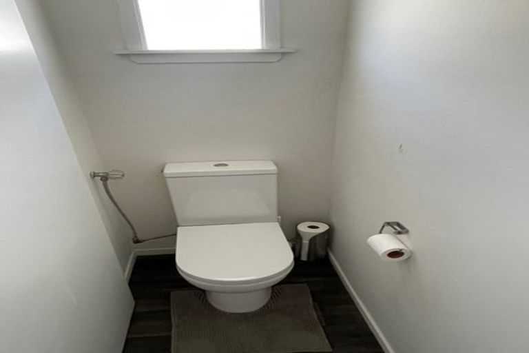 Photo of property in 36 Tabart Street, Woolston, Christchurch, 8023