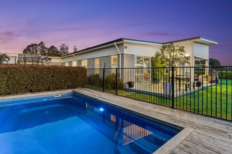 Photo of property in 32 Mervyn Place, Ohauiti, Tauranga, 3112