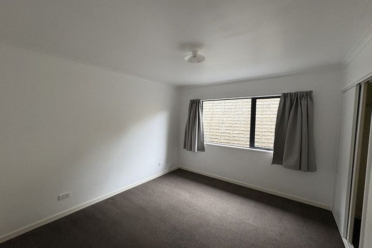 Photo of property in 332 Kaikorai Valley Road, Bradford, Dunedin, 9011