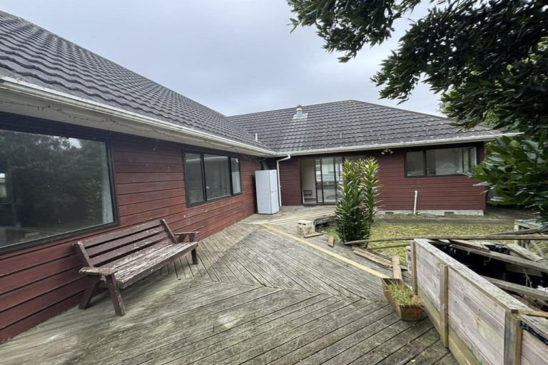 Photo of property in 7 Ronald Woolf Place, Churton Park, Wellington, 6037