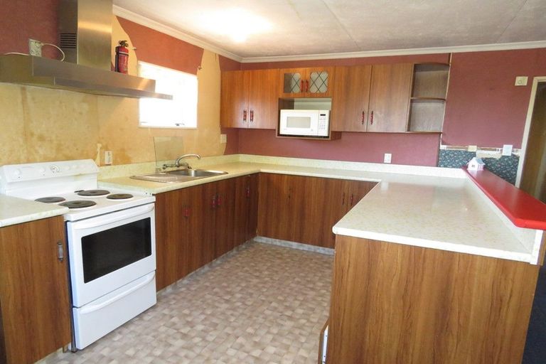 Photo of property in 55 Frome Street, Clifton, Invercargill, 9812