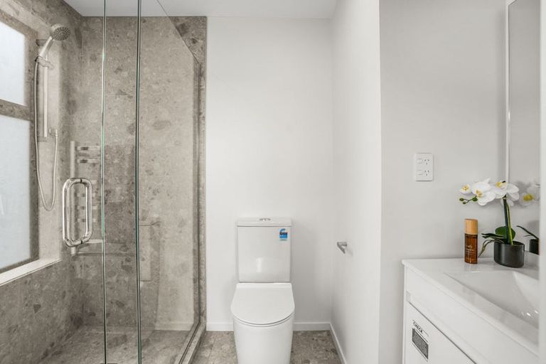 Photo of property in 10/10 Pascoe Avenue, Paremata, Porirua, 5026