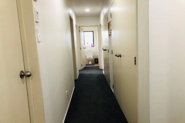 Photo of property in 4 Rathmar Drive, Manurewa, Auckland, 2105