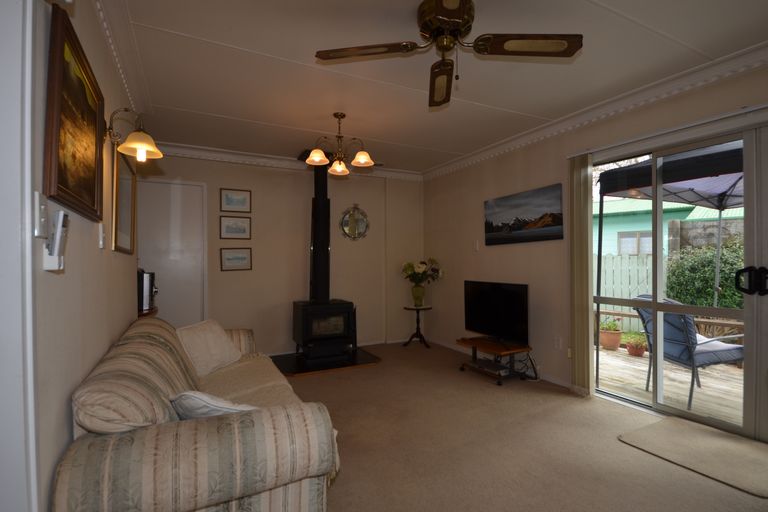 Photo of property in 12 Blundell Avenue, Kawerau, 3127