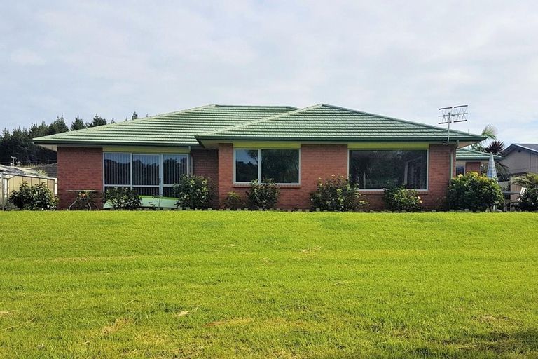 Photo of property in 12 Waikohua Place, Ruakaka, 0116