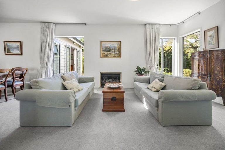 Photo of property in 2b Church Street, Devonport, Auckland, 0624