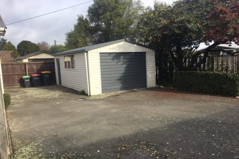 Photo of property in 186 Avonhead Road, Avonhead, Christchurch, 8042