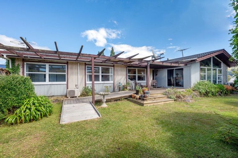 Photo of property in 134 Koutu Road, Kawaha Point, Rotorua, 3010