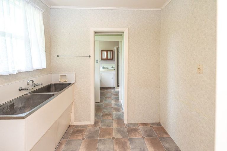 Photo of property in 11 Paterson Street, Aramoho, Whanganui, 4500