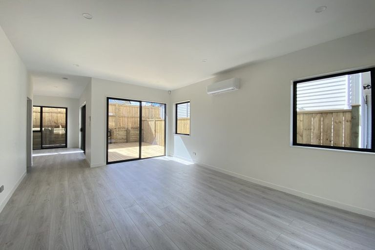 Photo of property in 26b Eddowes Street, Manurewa, Auckland, 2102