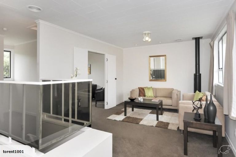 Photo of property in 12 Arizona Grove, Brooklyn, Wellington, 6021