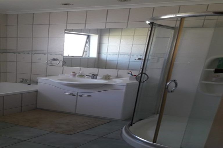 Photo of property in 3 Trigg Crescent, Taradale, Napier, 4112