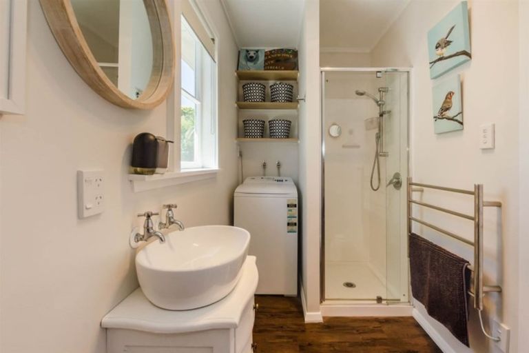 Photo of property in 52 Dixie Street, Te Horo Beach, Otaki, 5581