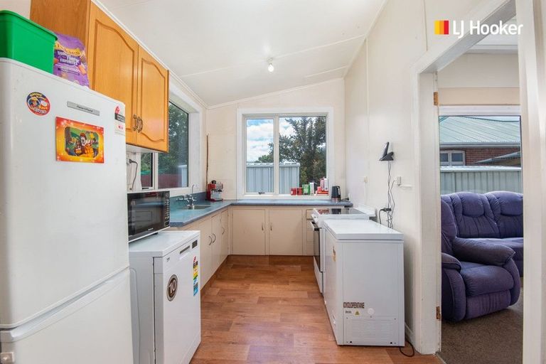 Photo of property in 68 Royal Crescent, Saint Kilda, Dunedin, 9012