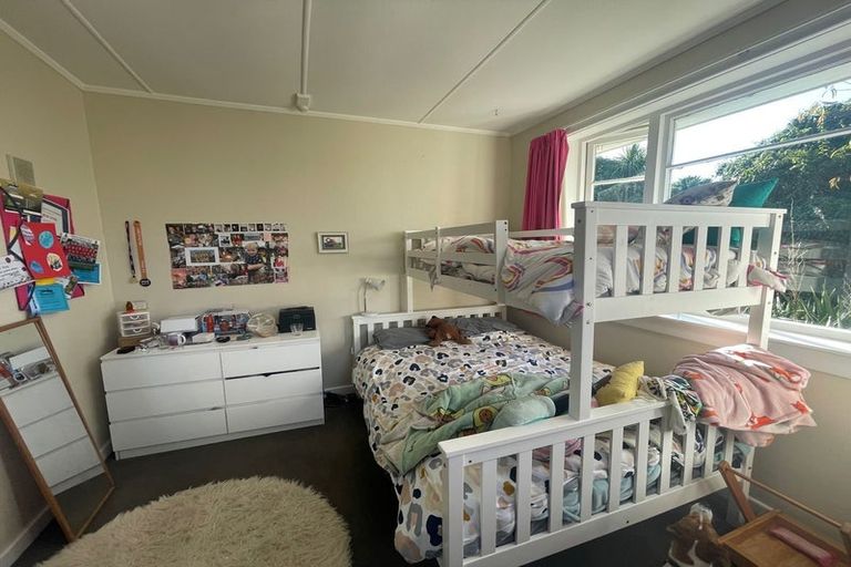 Photo of property in 4 Dixon Street, Waimate, 7924