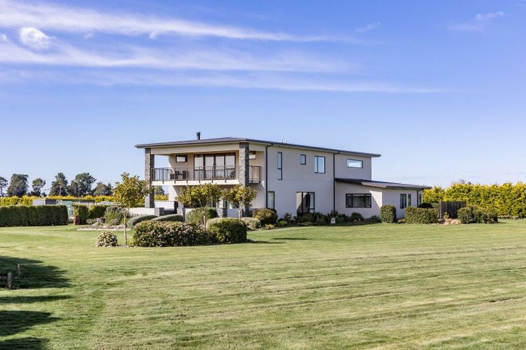 Photo of property in 1 Hayfield Terrace, Cust, Rangiora, 7471