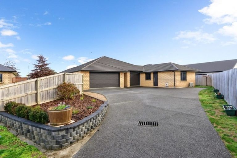 Photo of property in 16 Cotter Place, Cambridge, 3434