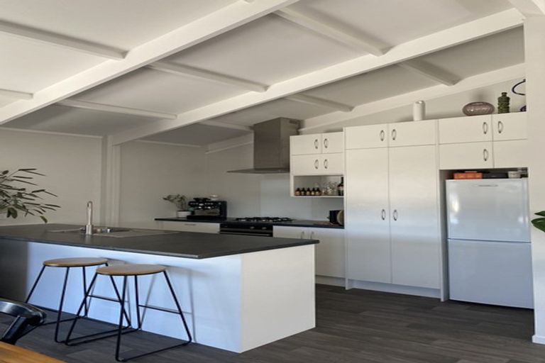 Photo of property in 84a Queens Road, Glen Avon, New Plymouth, 4312