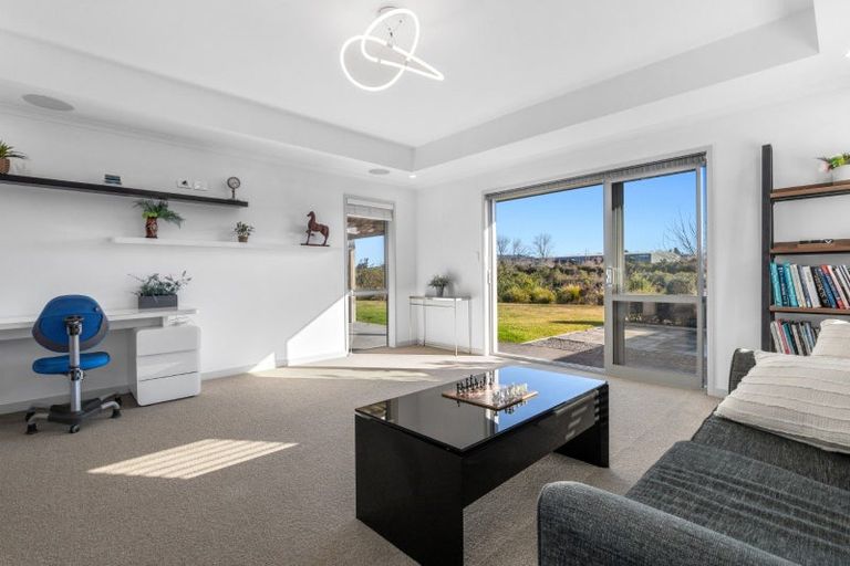 Photo of property in 42 Double Bay Road, Pyes Pa, Tauranga, 3112