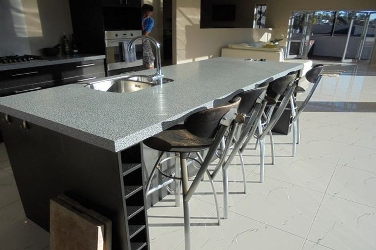 Photo of property in 19 Hawaiian Parade, Arkles Bay, Whangaparaoa, 0932