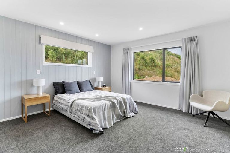 Photo of property in 41 Ken Douglas Drive, Aotea, Porirua, 5024