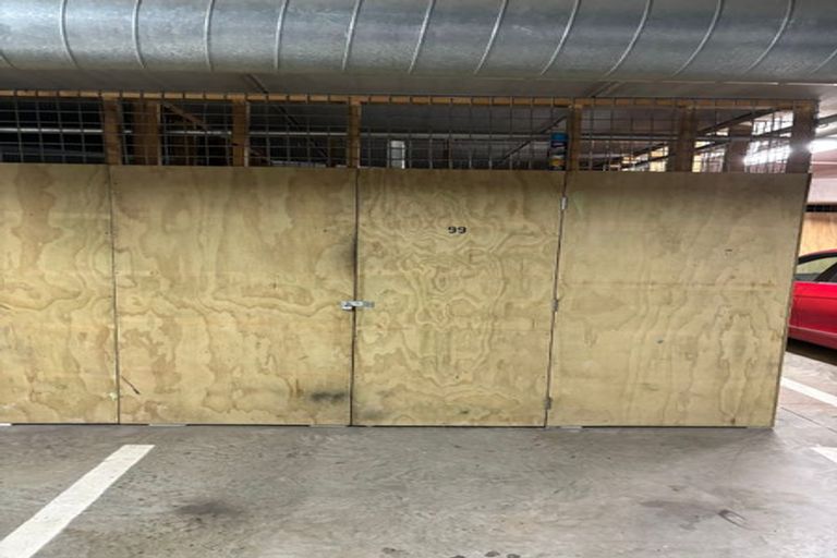 Photo of property in Bella Vista, 2b/84 Gunner Drive, Te Atatu Peninsula, Auckland, 0610