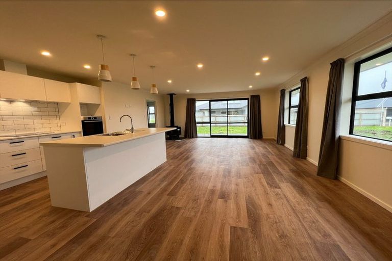 Photo of property in 11 Henty Lane, Marton, 4710