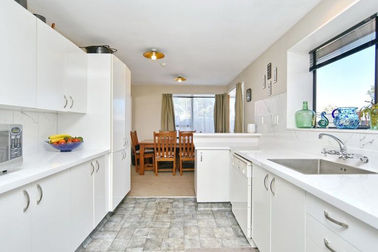 Photo of property in 7 Heriott Close, Burwood, Christchurch, 8083