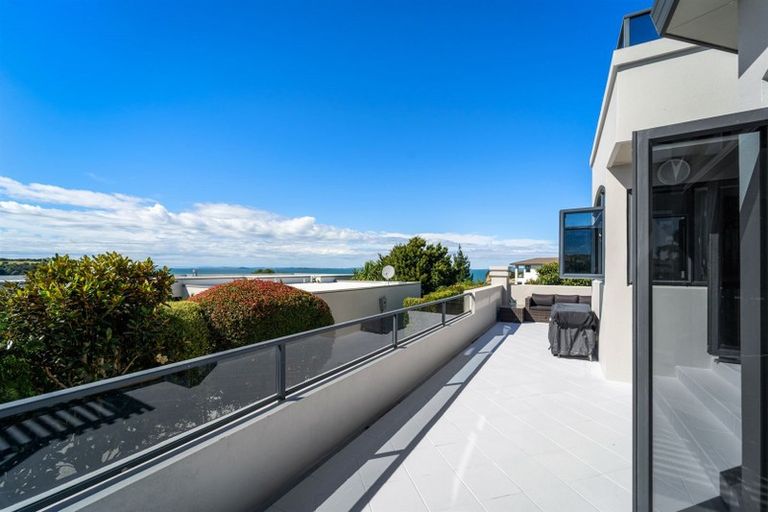 Photo of property in 41 Island View Drive, Gulf Harbour, Whangaparaoa, 0930