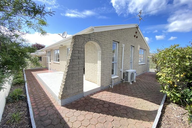 Photo of property in 1/22 London Street, Richmond, Christchurch, 8013