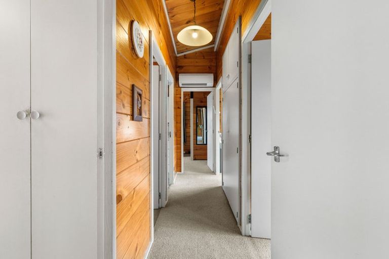 Photo of property in 27 Charles Street, Levin, 5510