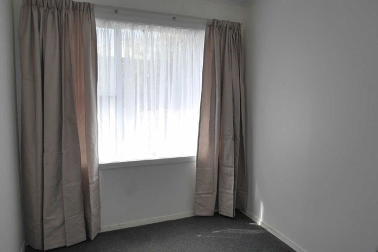 Photo of property in 235 Grimseys Road, Redwood, Christchurch, 8051