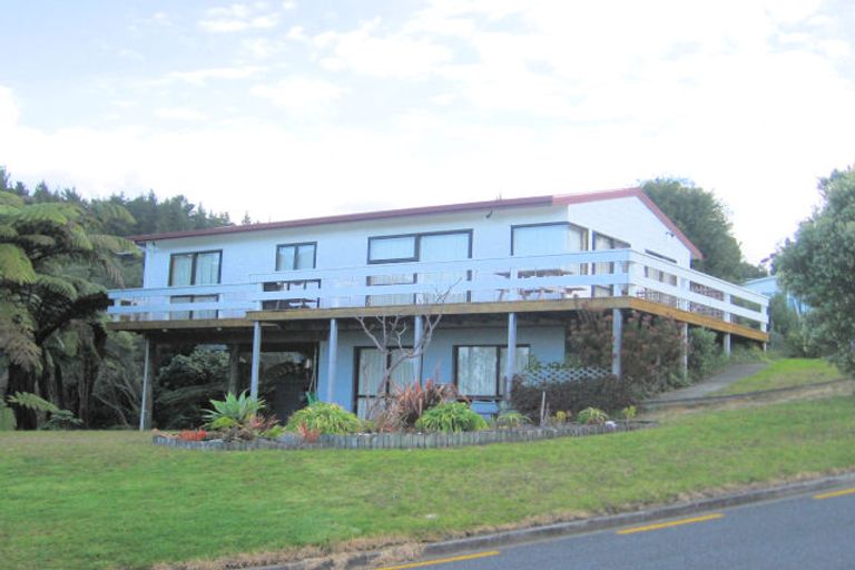 Photo of property in 107 Tuna Place, Onemana, Whangamata, 3691