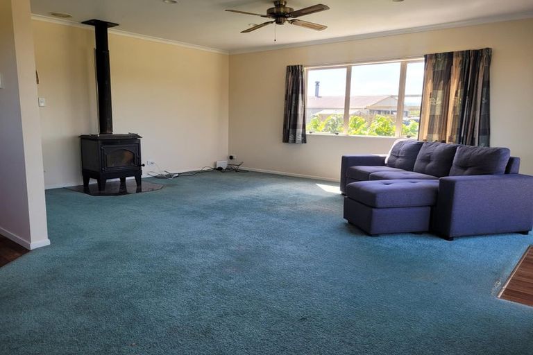 Photo of property in 76 Settlement Road, Morison Bush, Greytown, 5794