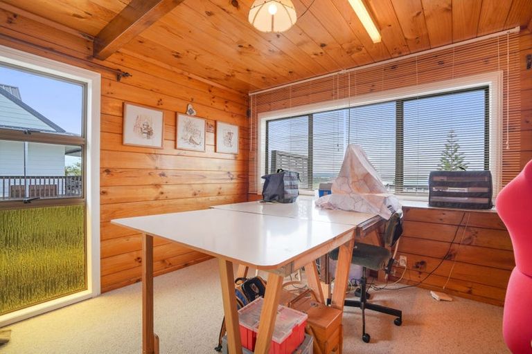 Photo of property in 72 West View Crescent, Onerahi, Whangarei, 0110