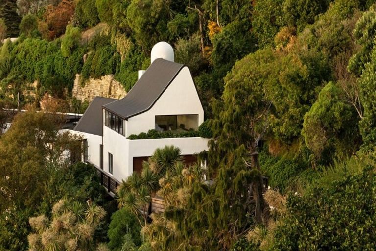 Photo of property in 3 Maramanui Way, Karaka Bays, Wellington, 6022