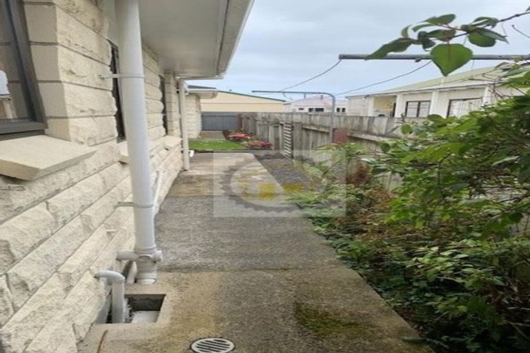 Photo of property in 157c Macandrew Road, South Dunedin, Dunedin, 9012