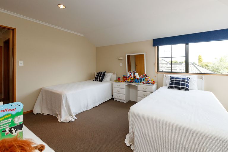 Photo of property in 7a Palm Avenue, Hokowhitu, Palmerston North, 4410