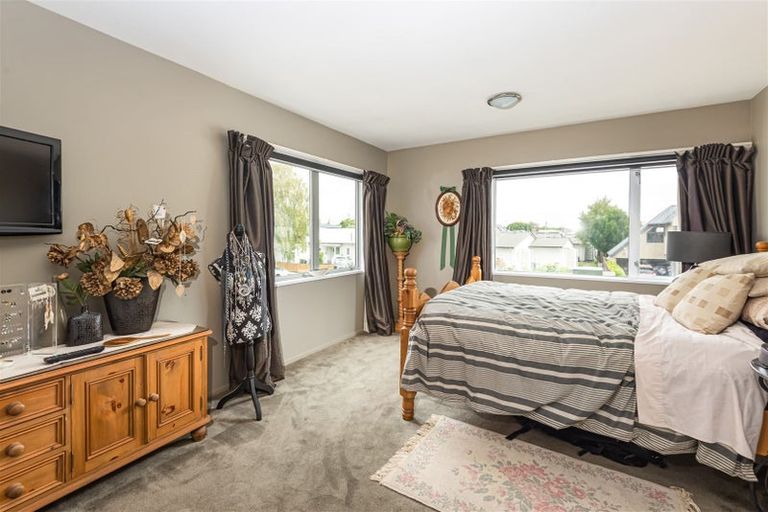 Photo of property in 88a Brockworth Place, Riccarton, Christchurch, 8011