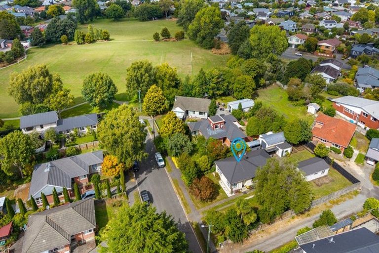 Photo of property in 35 Balrudry Street, Avonhead, Christchurch, 8042