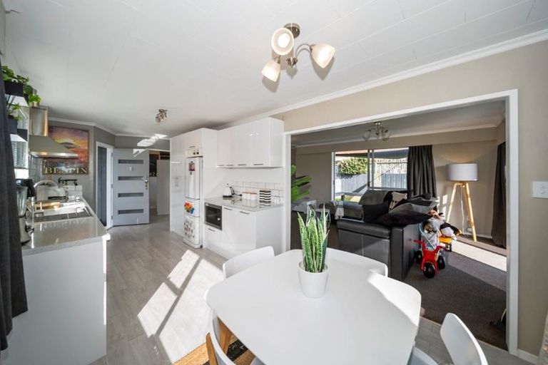 Photo of property in 11 Culzean Grove, Bell Block, New Plymouth, 4312