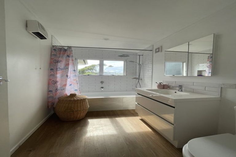 Photo of property in 5 Upper Cross Street, Raglan, 3225