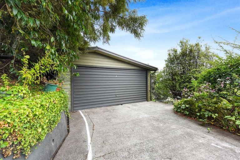 Photo of property in 18 Champion Terrace, Moana, Nelson, 7011
