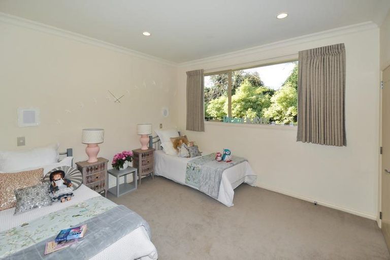 Photo of property in 17 Oak Manor Drive, Albany, Auckland, 0632