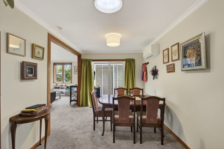 Photo of property in 412 Carrington Street, Upper Vogeltown, New Plymouth, 4310